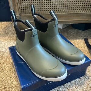 Huk Men’s Rogue Wave Show, Fishing and Deck Boots, Moss Green Size 10